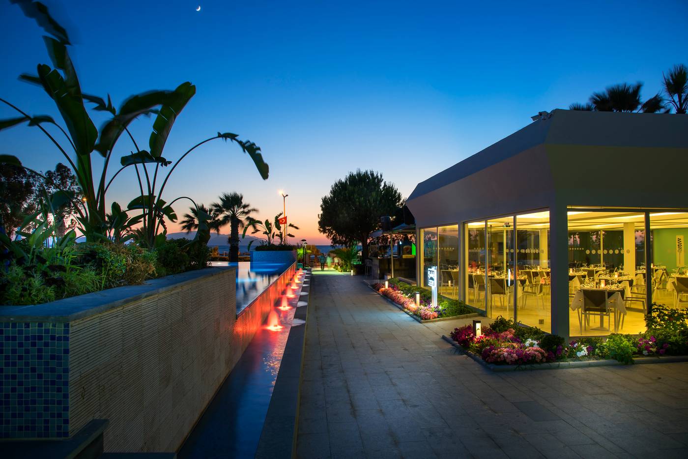 Flora-Garden-Ephesus-Hotel-Restaurant-10