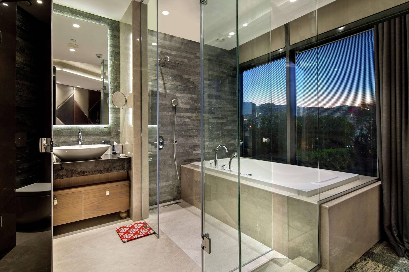 Doubletree-By-Hilton-Istanbul-Piyalepasa-Room-19