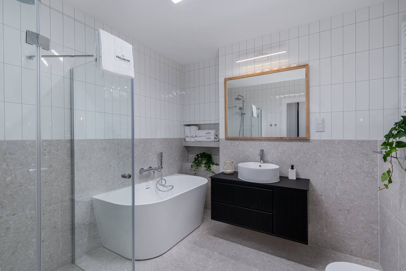 EXCLUSIVE-Aparthotel-Krakow-Lubicz-40-Room-56