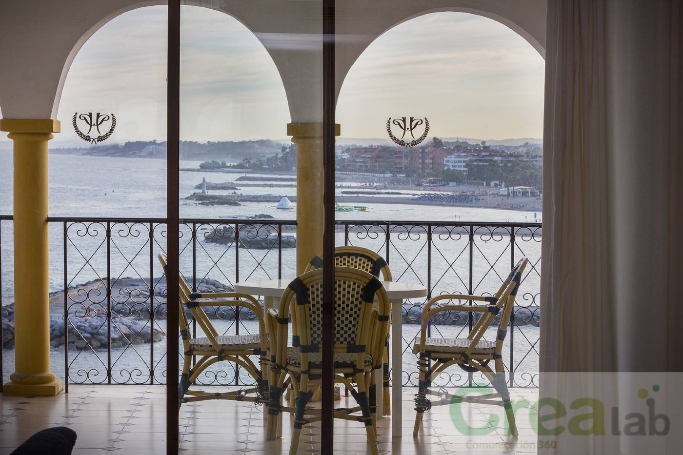 Park-Plaza-Suites-Room-12