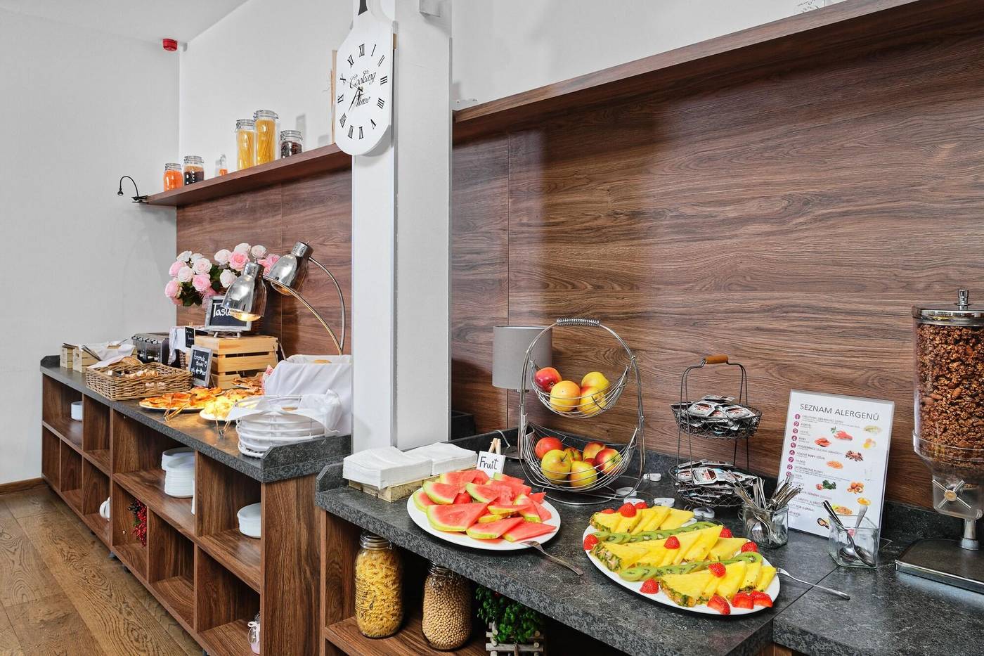 Hotel-Aura-Restaurant-43