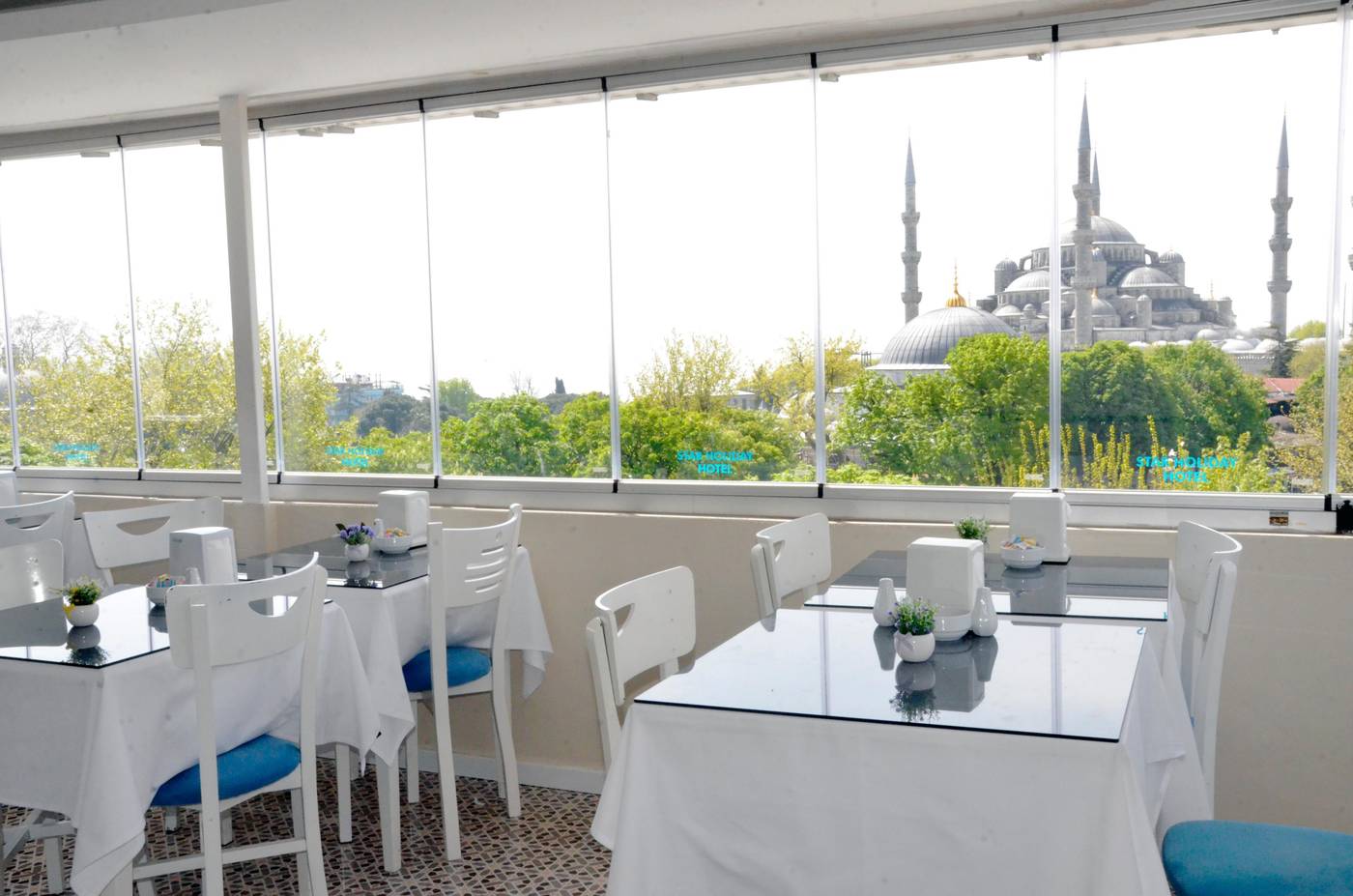 Star-Holiday-Terrace-5