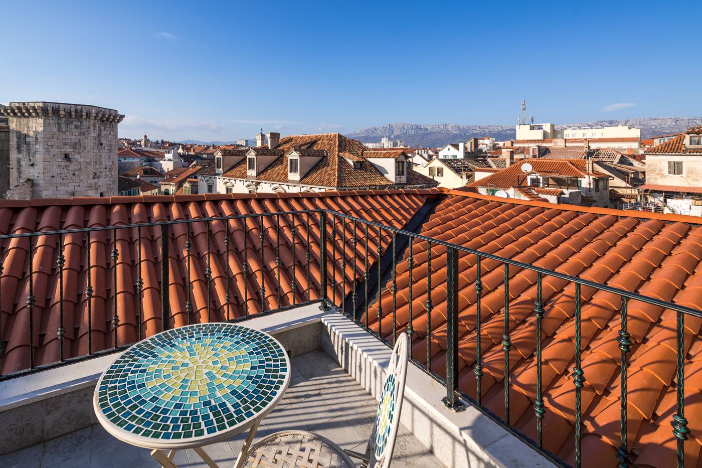 Plaza-Marchi-Old-Town---Quaint---Elegant-Hotels-Room-6