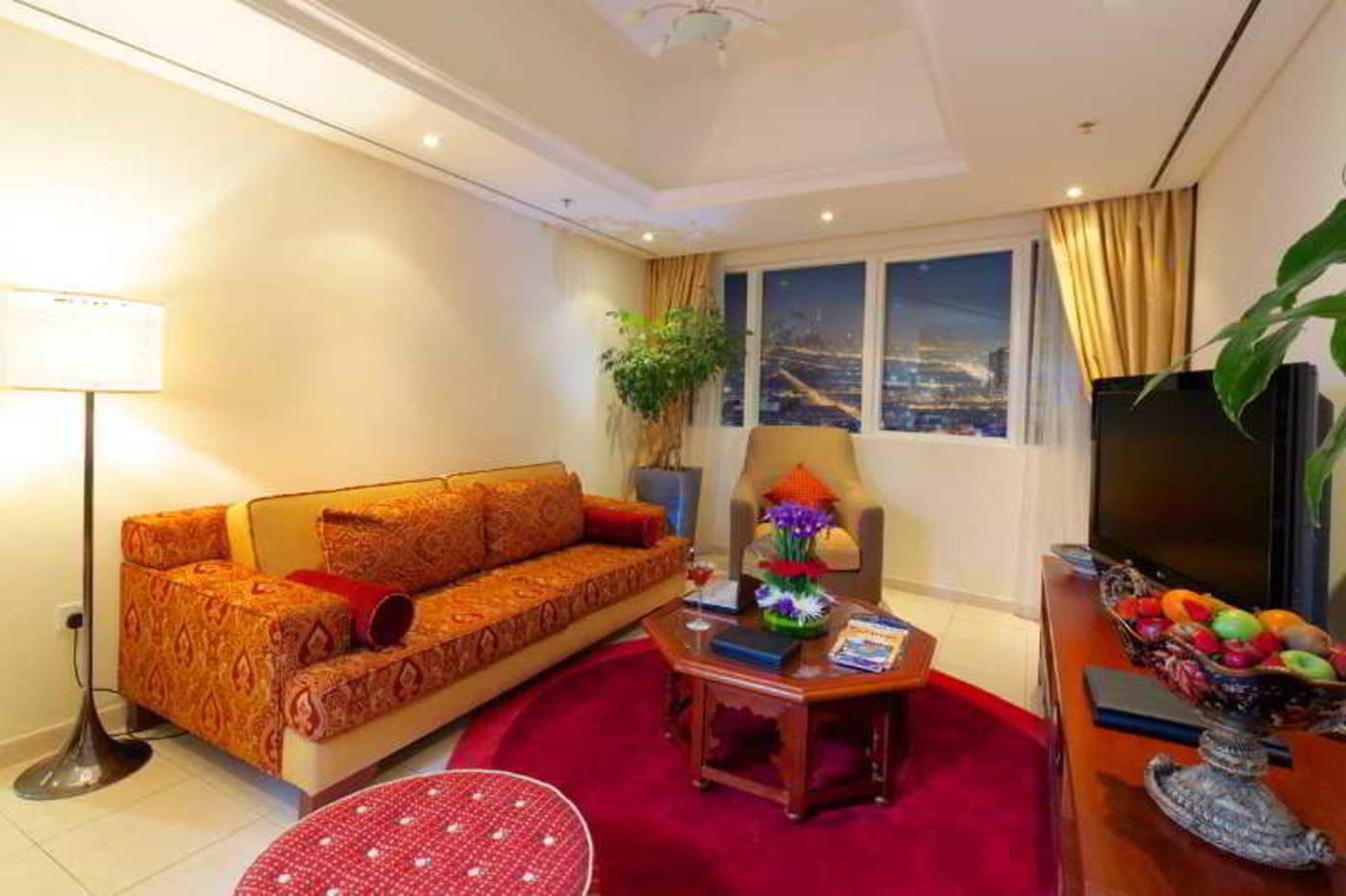 Tamani-Marina-Hotel-and-Hotel-Apartment-Room-12