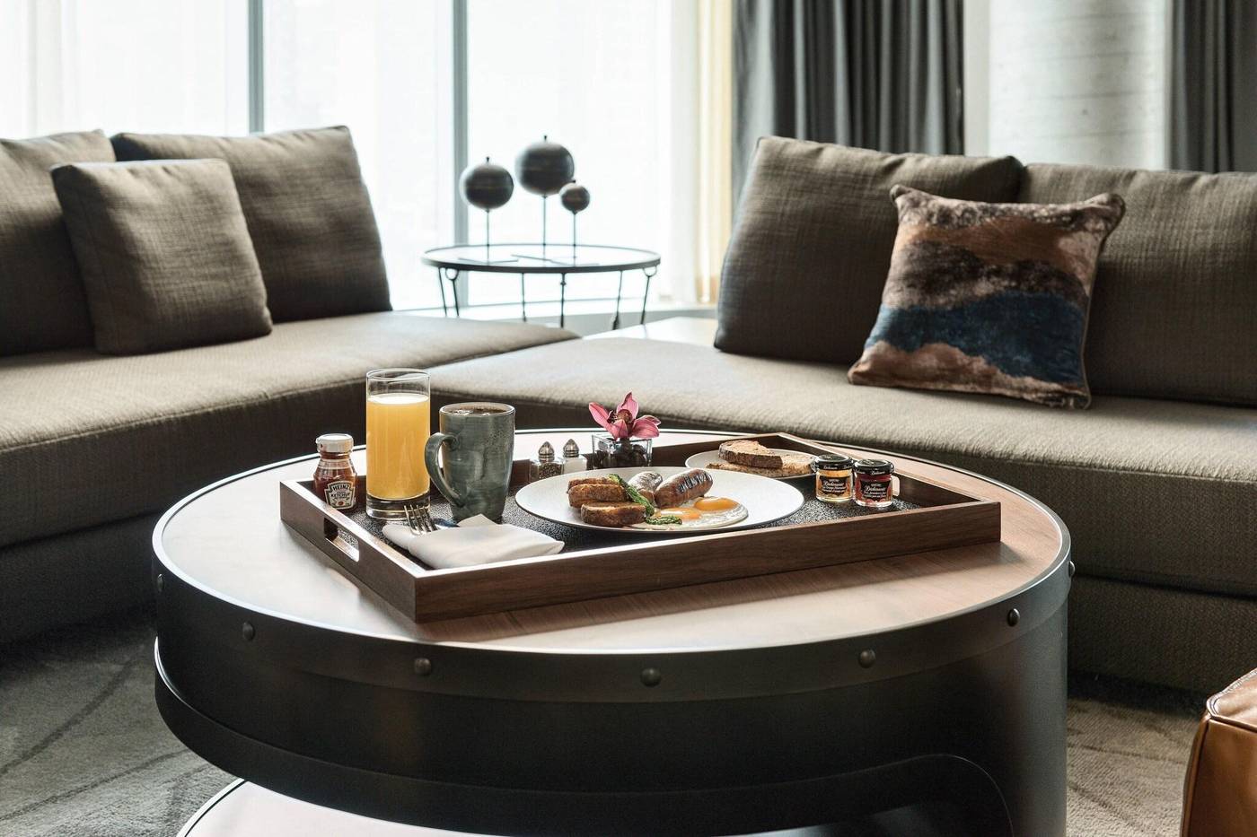 the-DOUGLAS--Autograph-Collection-Restaurant-25