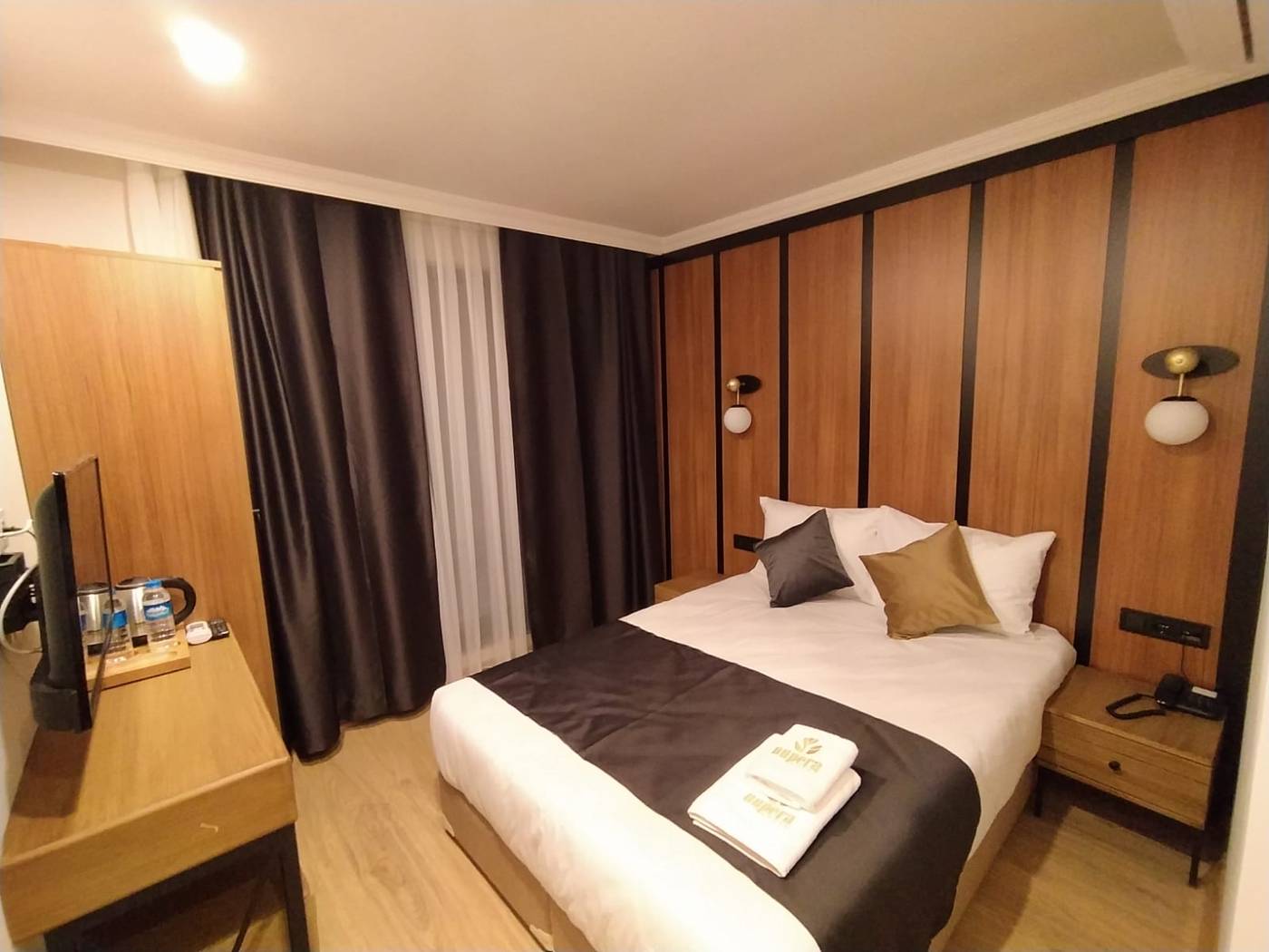 Nupera-Hotel-Room-1
