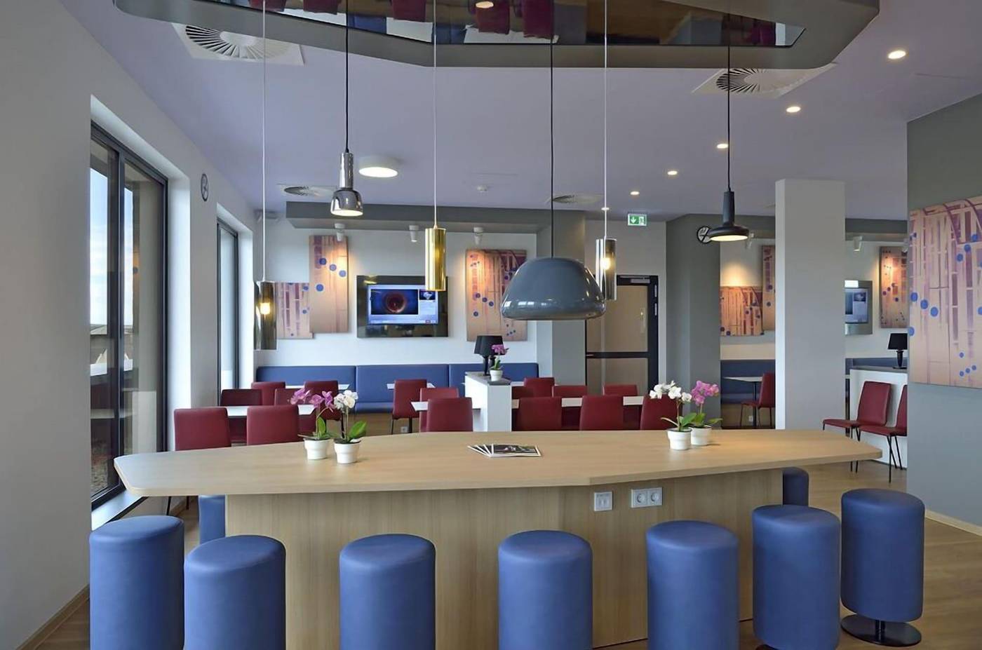 B-B-Hotel-Koln-Troisdorf-Restaurant-13