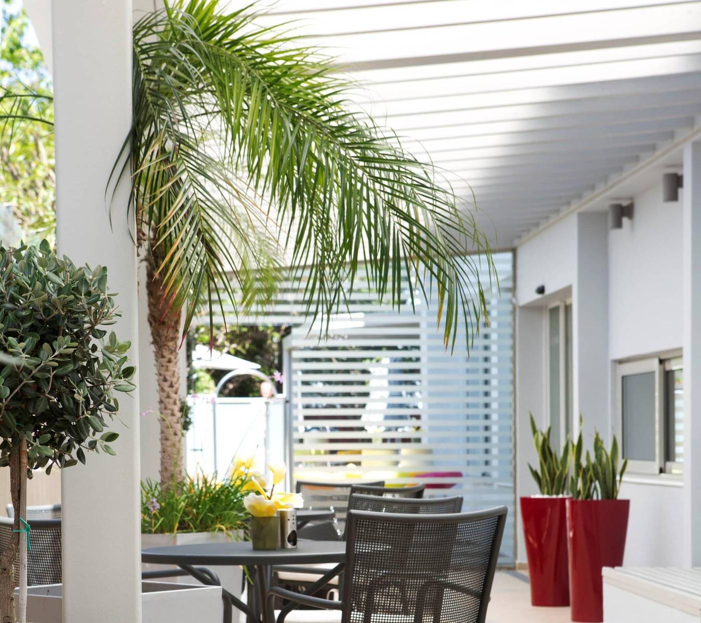 Aquamare-City---Beach-Hotel-Bar-7