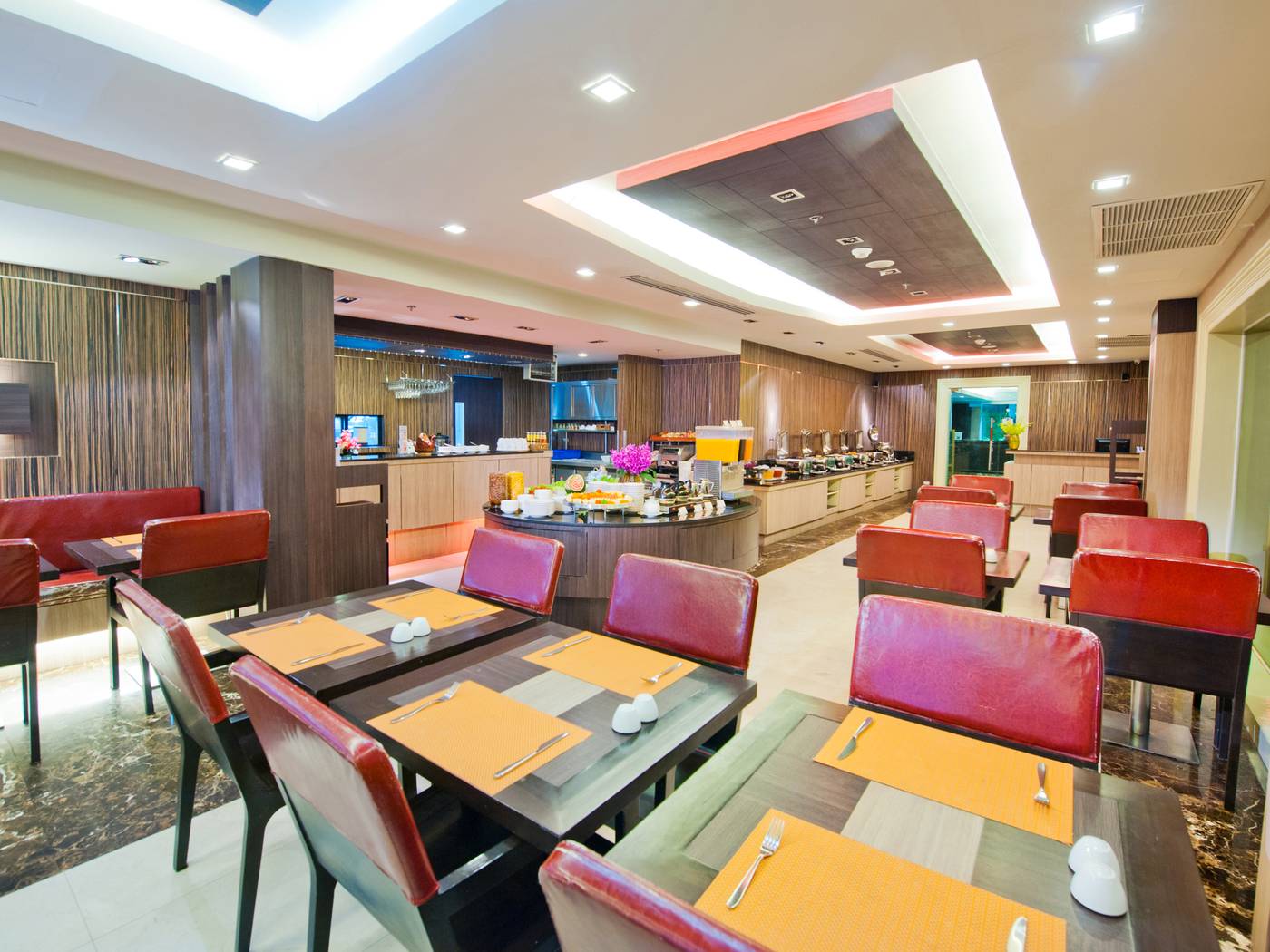 Kingston-Suites-Restaurant-38