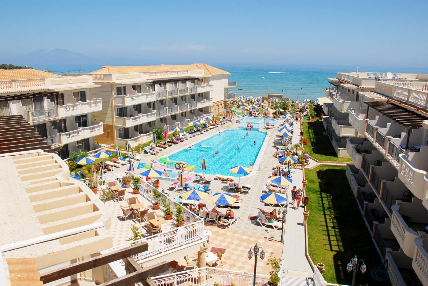 Zante-Maris-Room-11