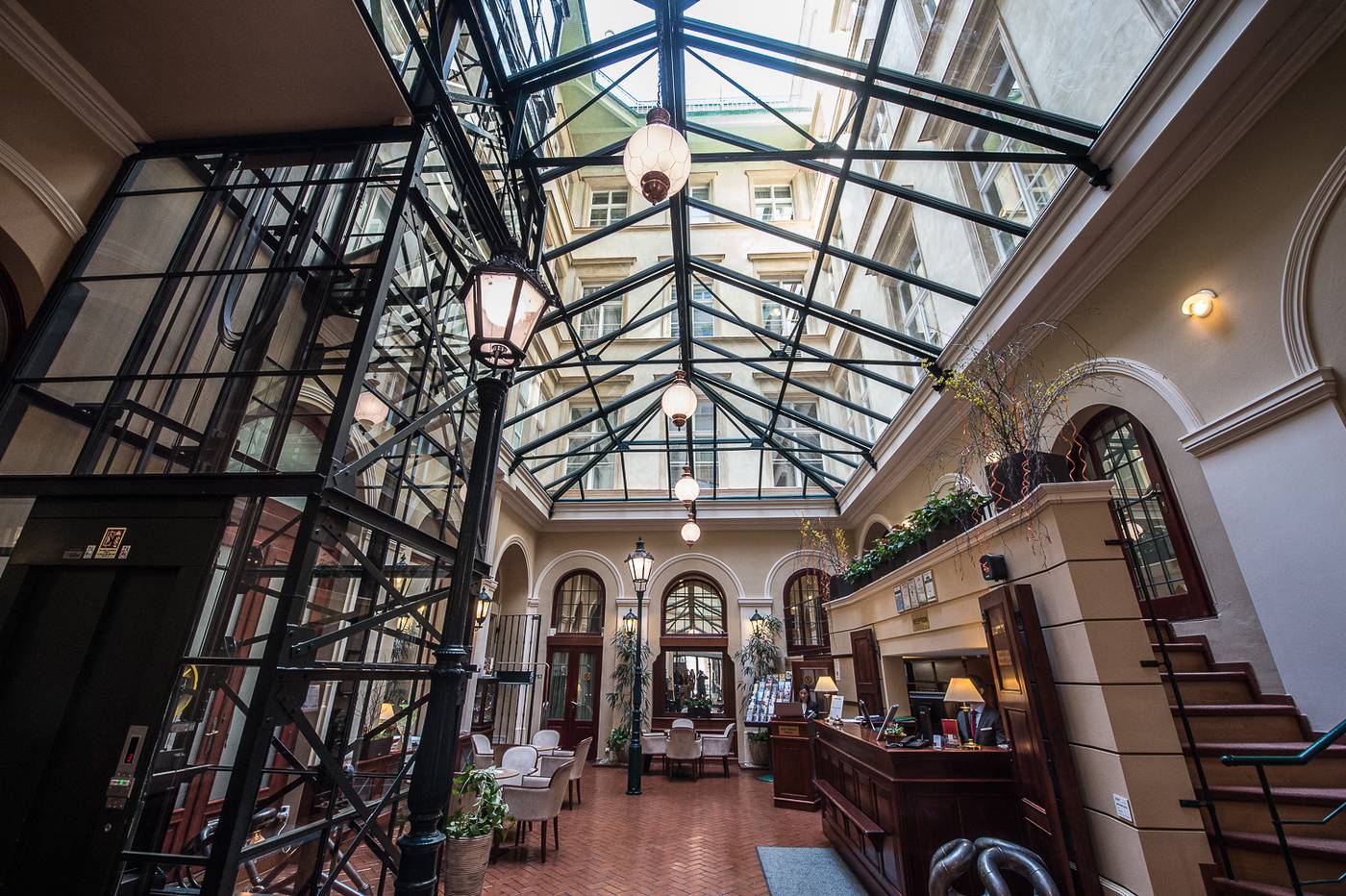Hotel-Rott-Prague-Lobby-8