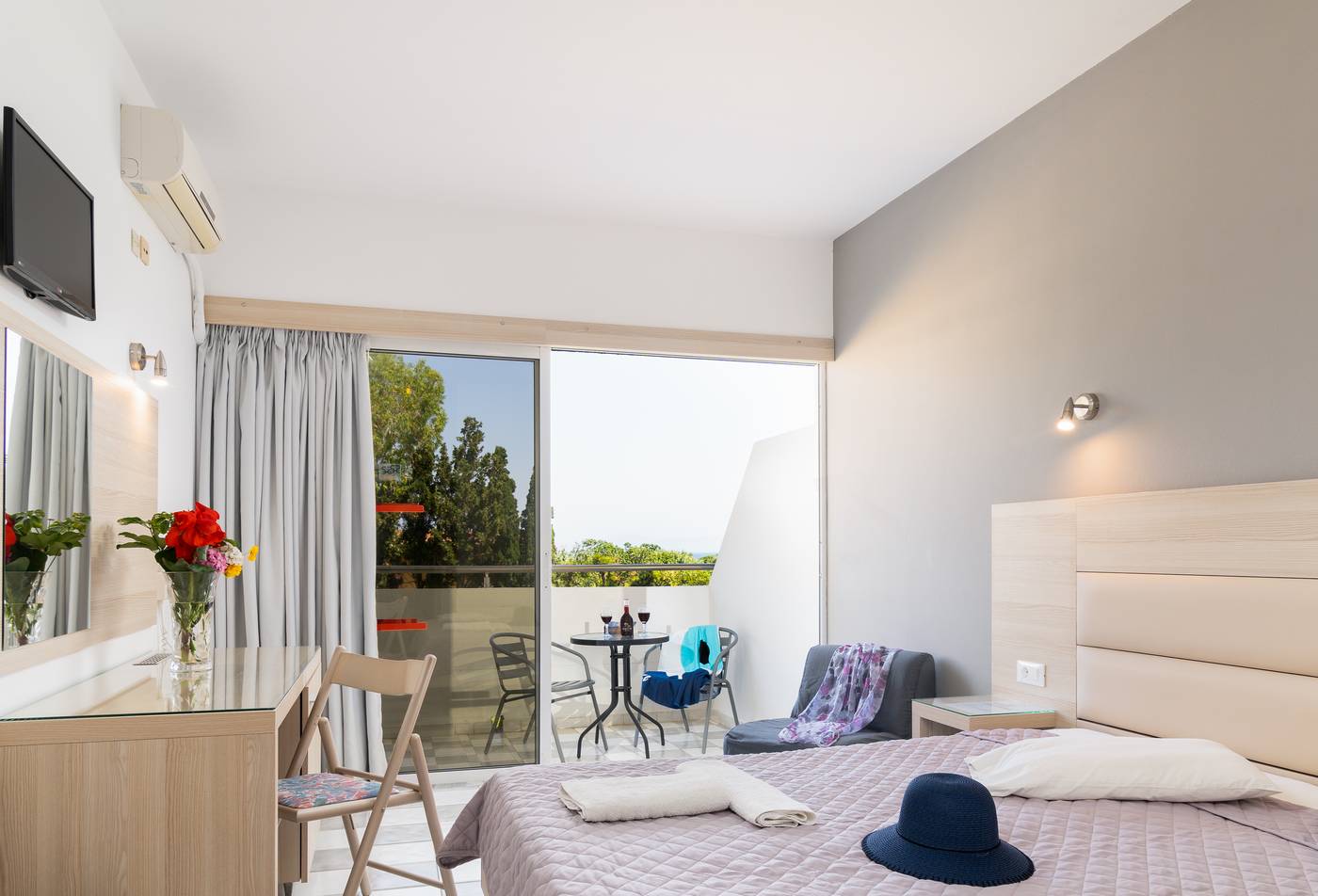 Sabina-Hotel-Room-14