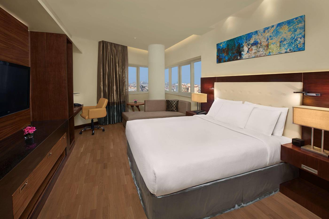 DoubleTree-by-Hilton-Hotel---Residences-Dubai-Room-8