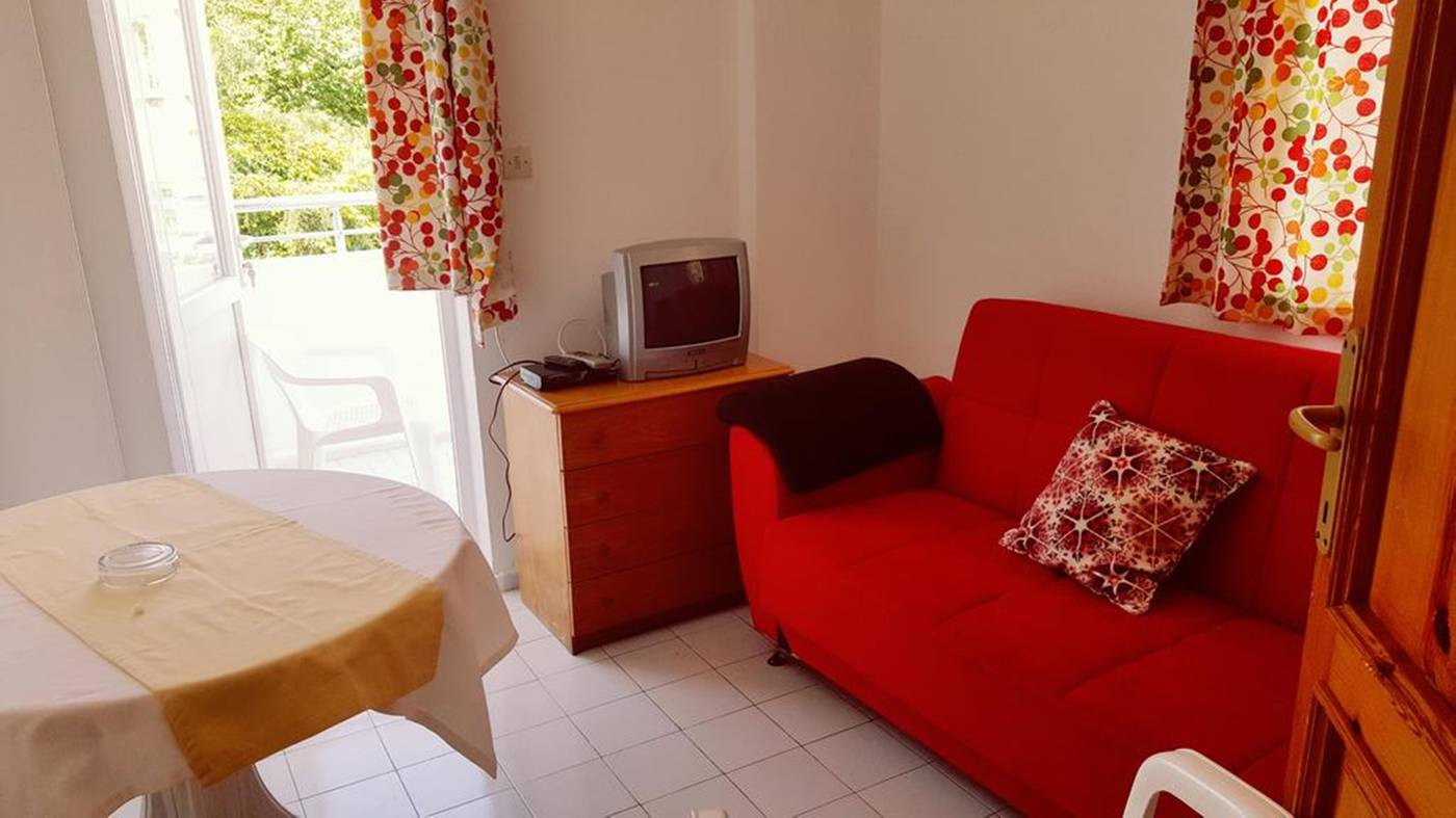 Tolan-Apartments-Room-17