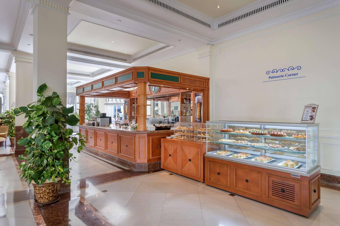 Seven-Seas-Hotel-Blue-Lobby-61