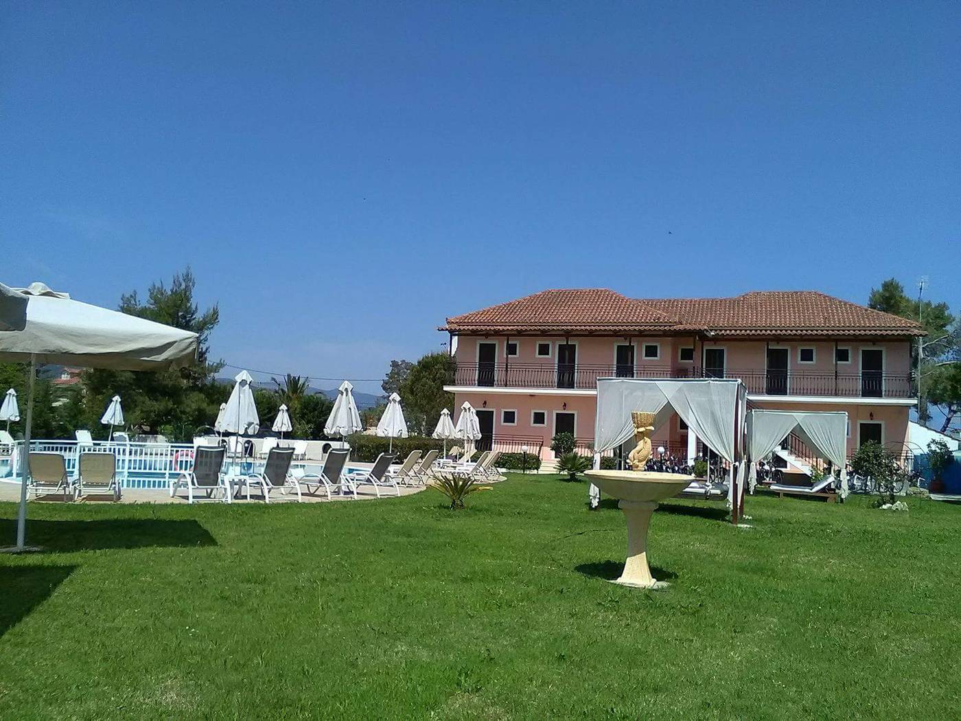 Eleni-s-Garden-Sports-and-Entertainment-10