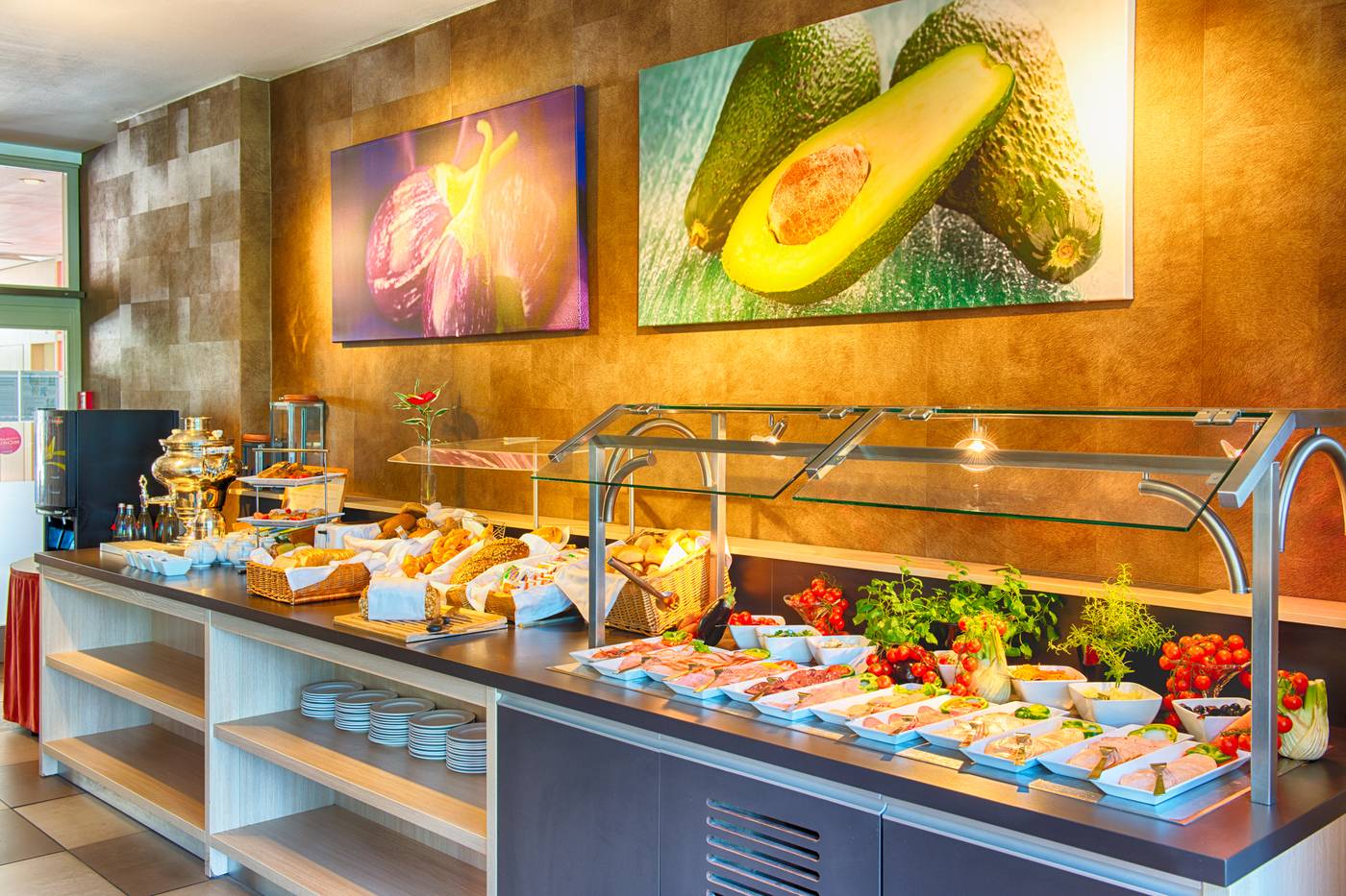 Leonardo-Royal-Hotel-Koeln-Am-Stadtwald-Restaurant-24