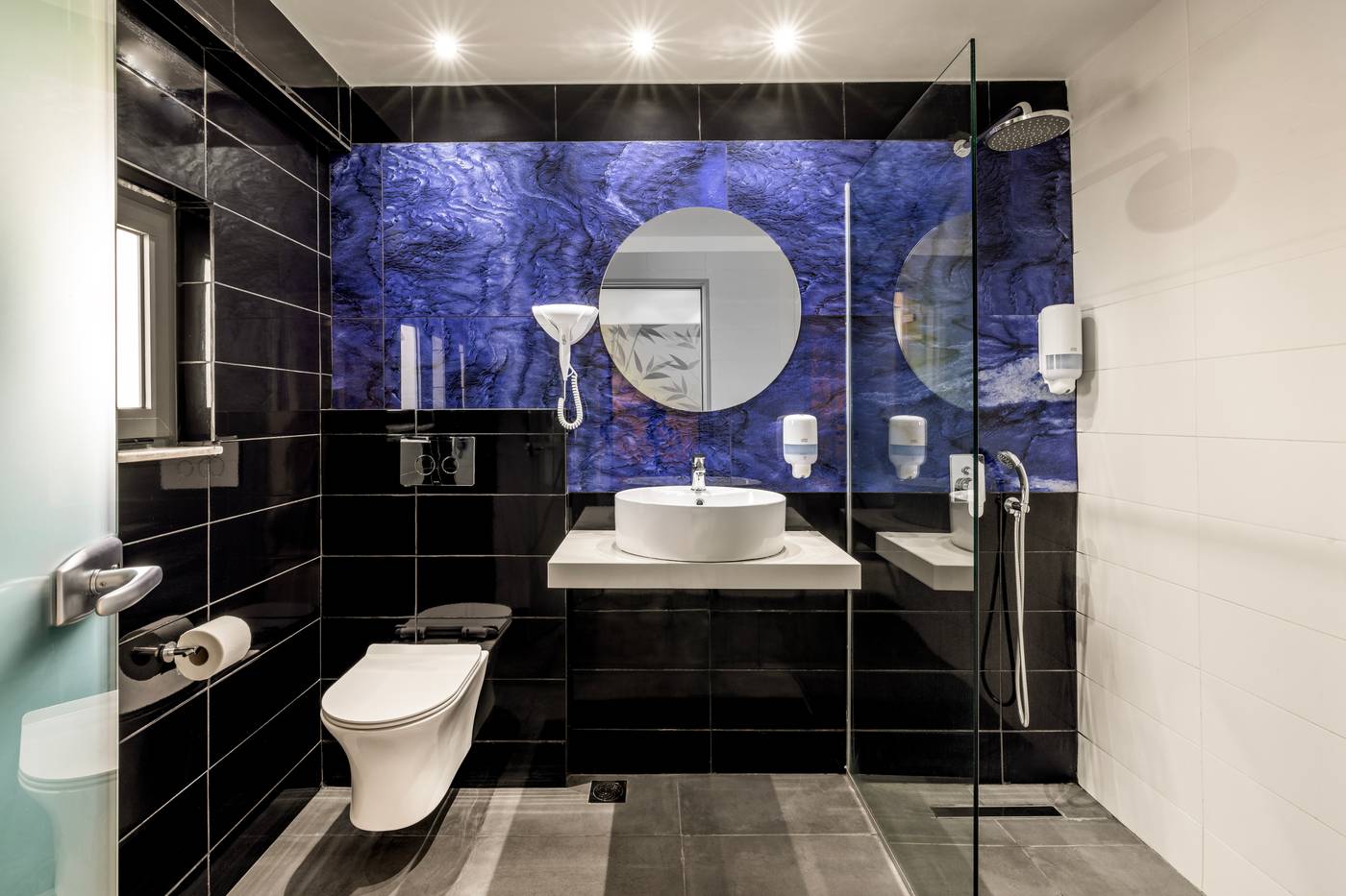 Virginia-Family-Resort-Room-35