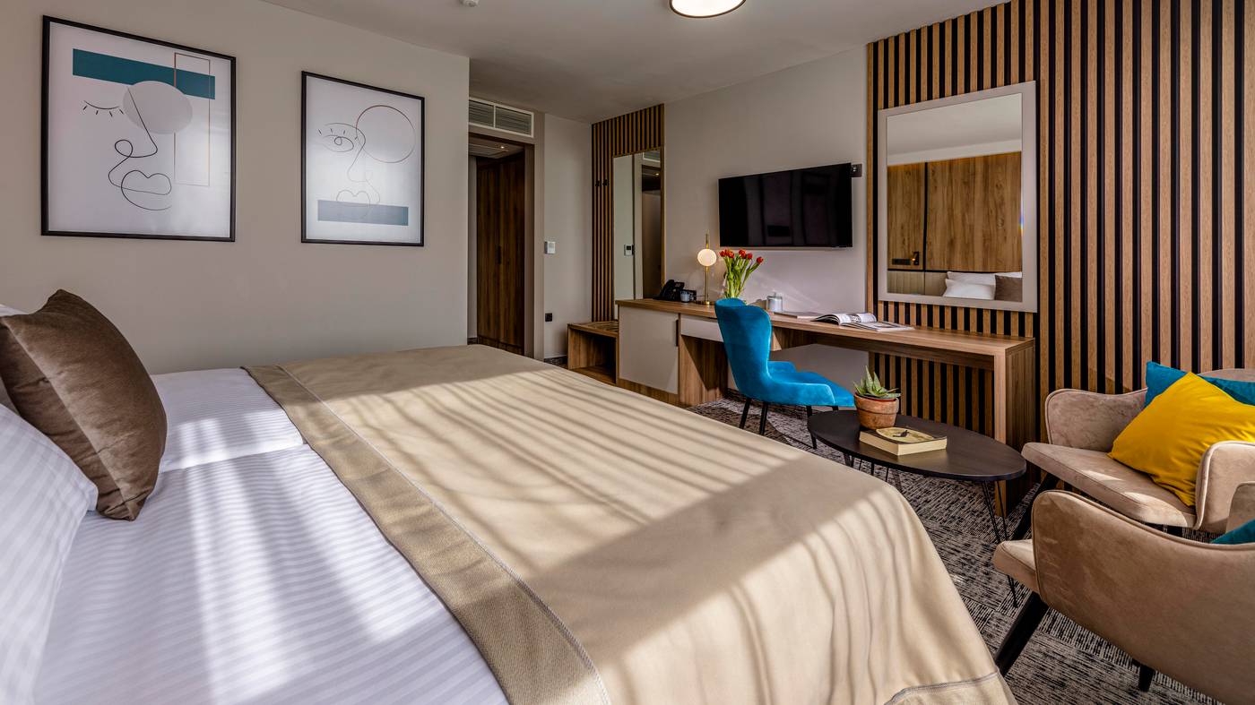 Grand Hotel Zagreb-Croatia-Zagreb-Room-8