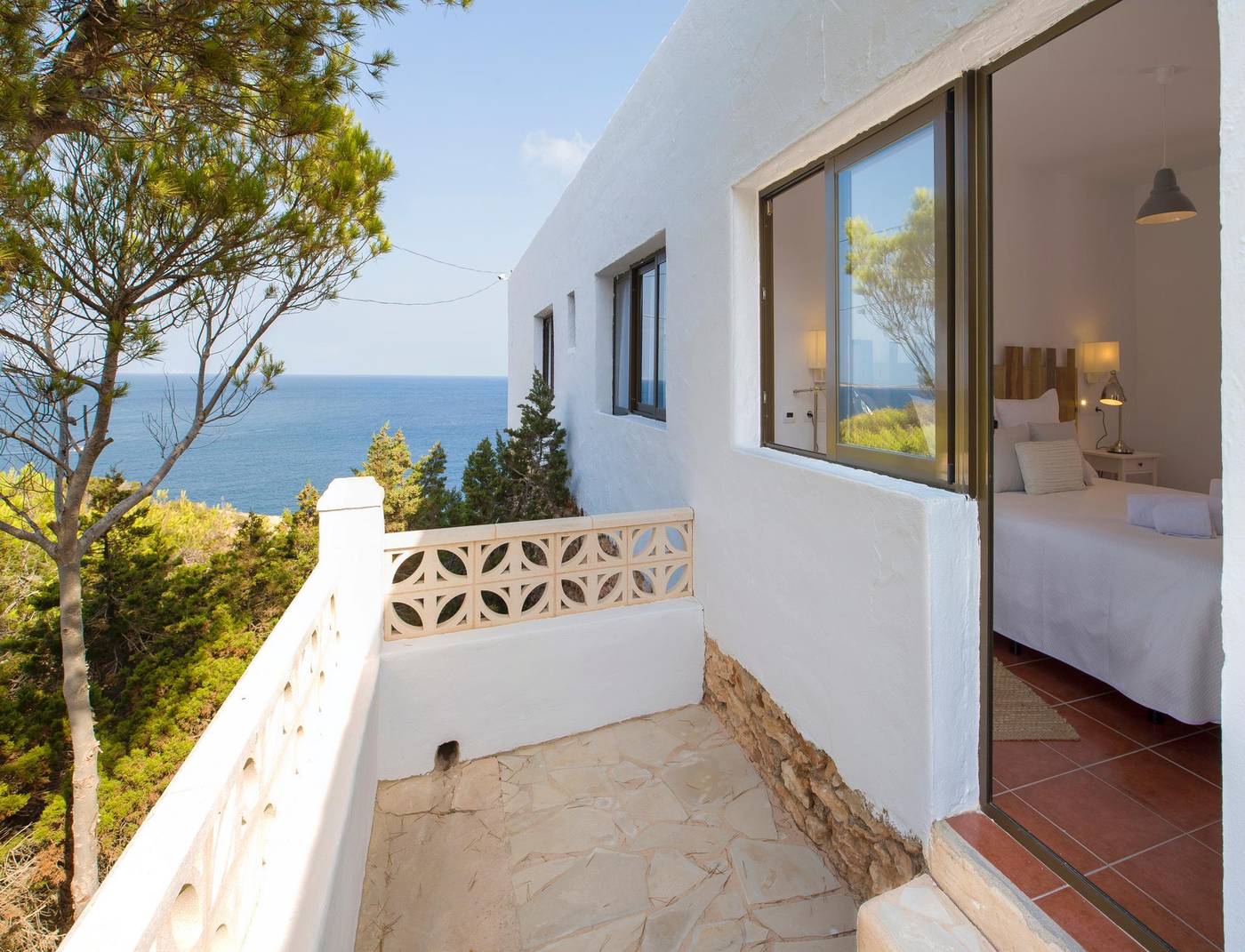 Hostal--La-Torre-Room-37