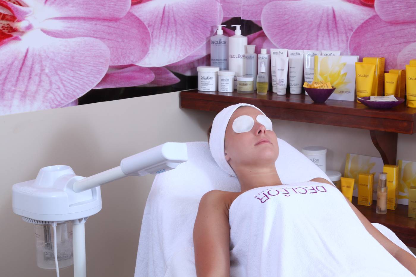 Parkim-Ayaz-Hotel-Sports-and-Entertainment-56