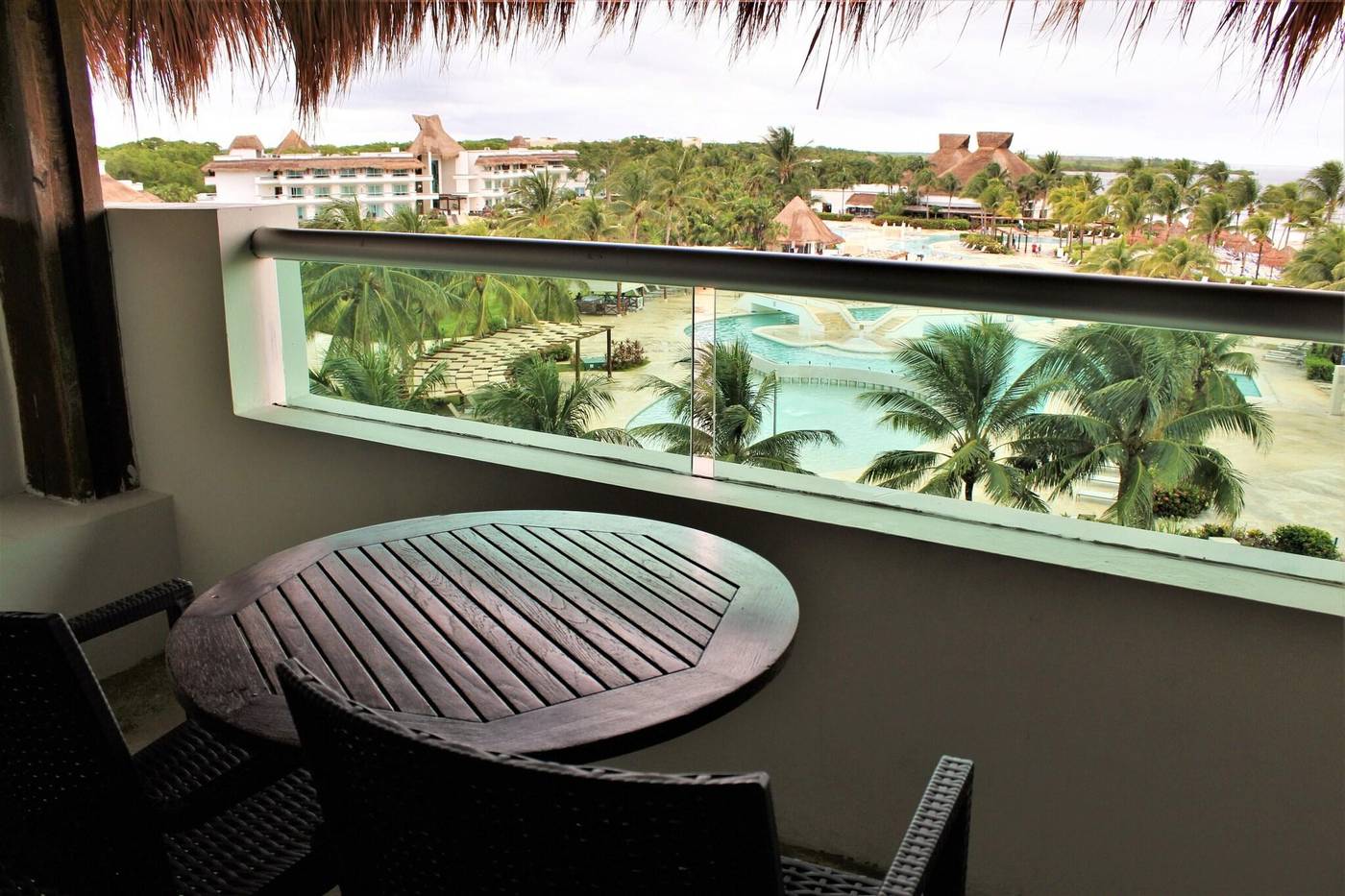 Bluebay-Grand-Esmeralda-Room-15