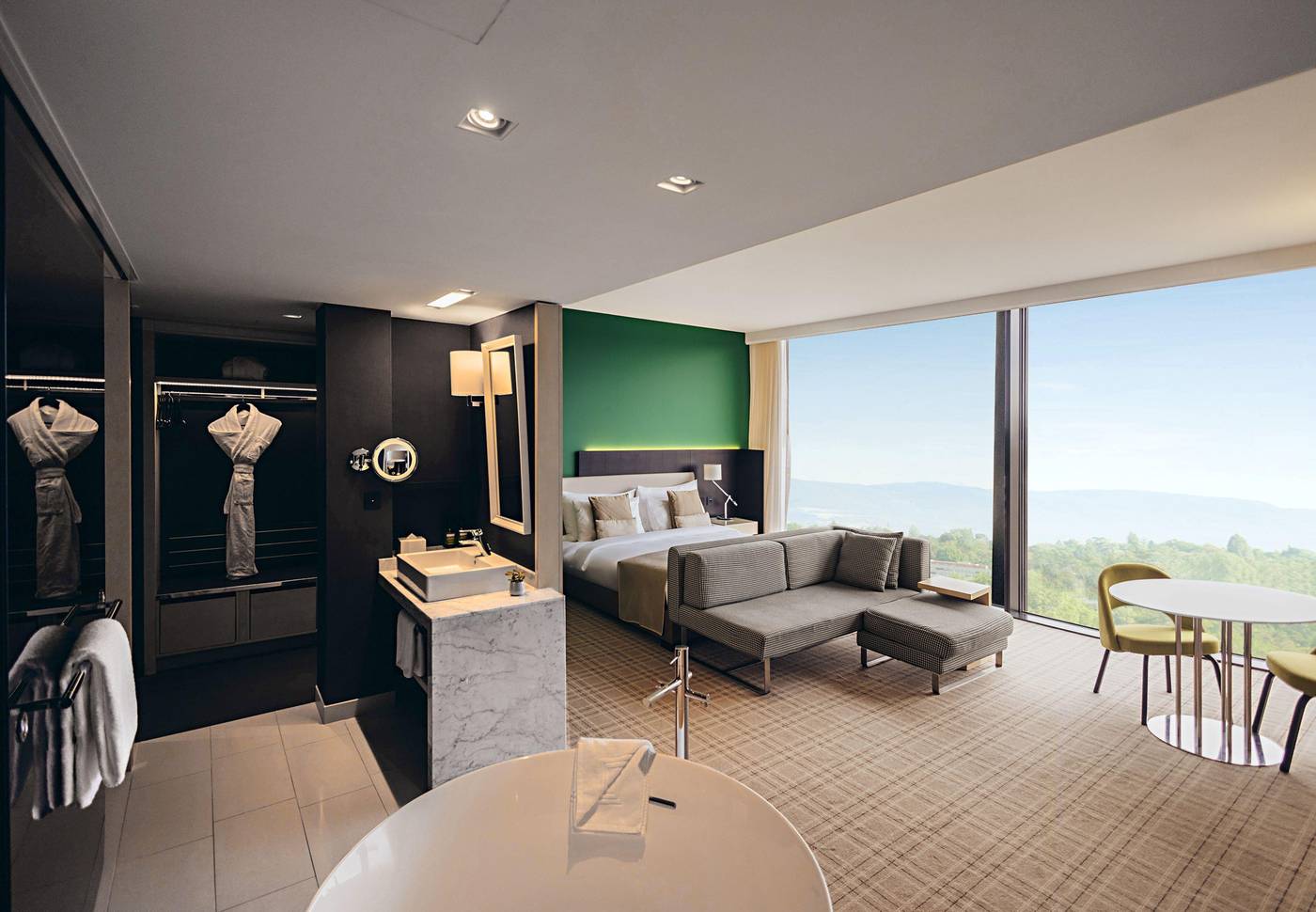 Crowne-Plaza-Geneva-Room-10