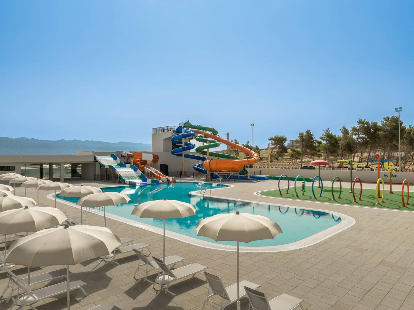 Aminess-Avalona-Camping-Resort-Pool-2