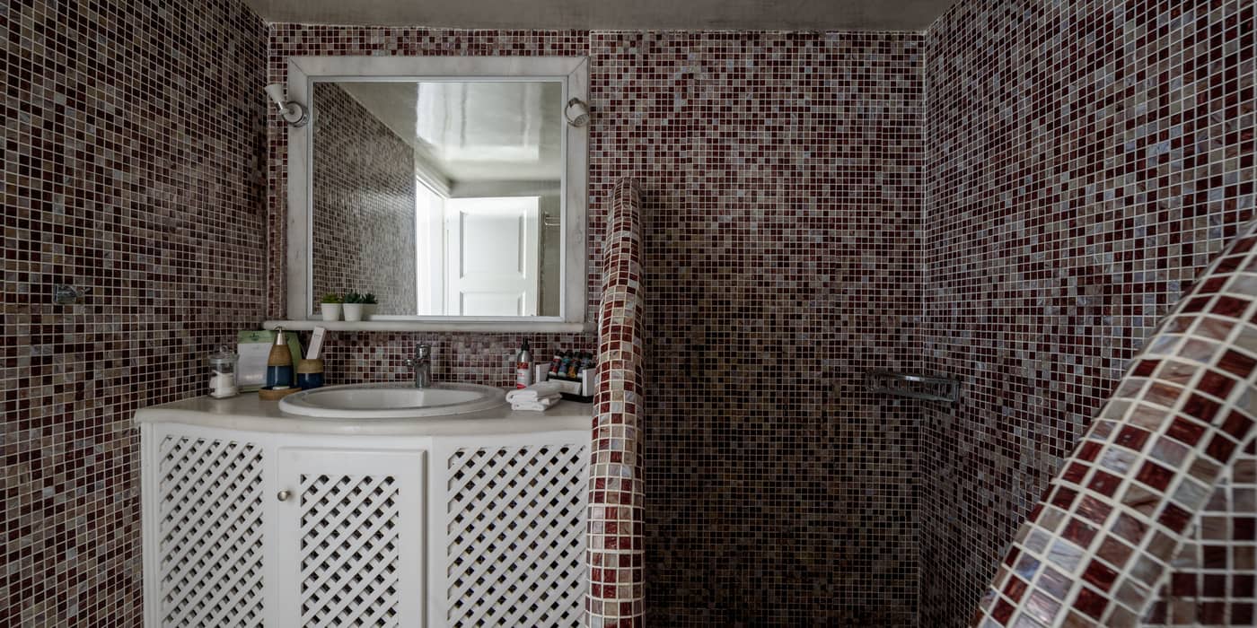 Pegasus-Suites---Spa-Room-29