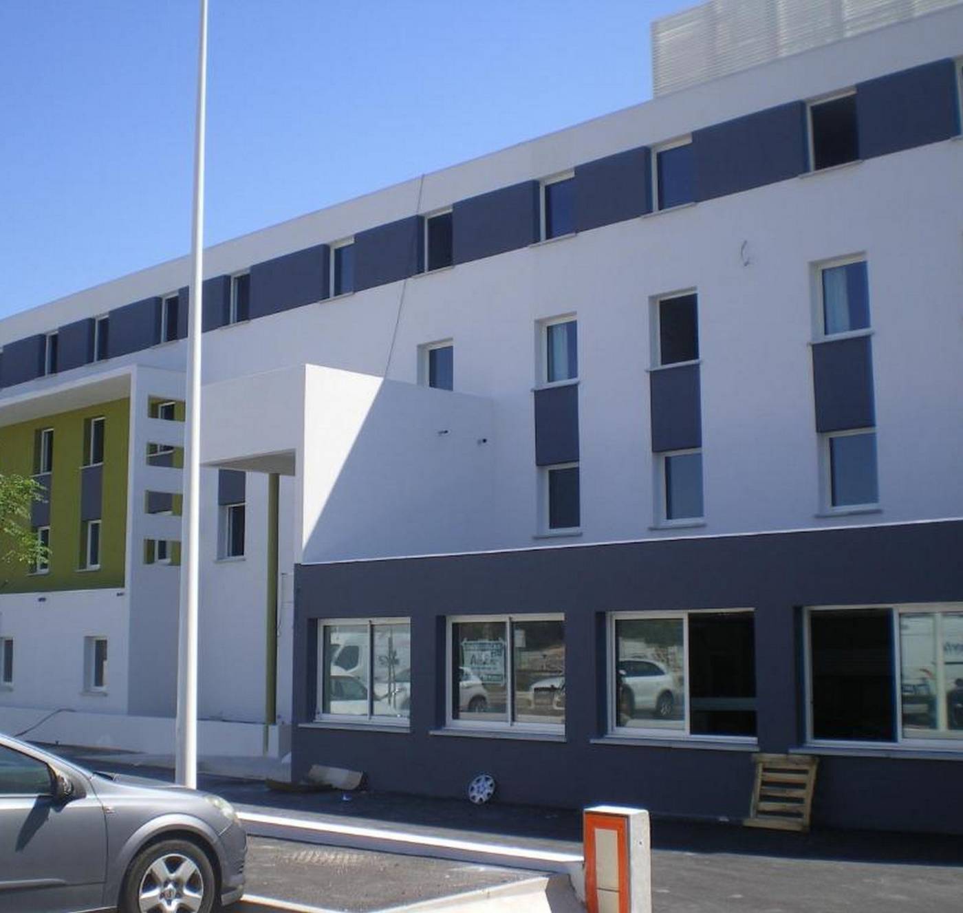 B&B HOTEL Perpignan Sud Marché International-France-PERPIGNAN-General view-2