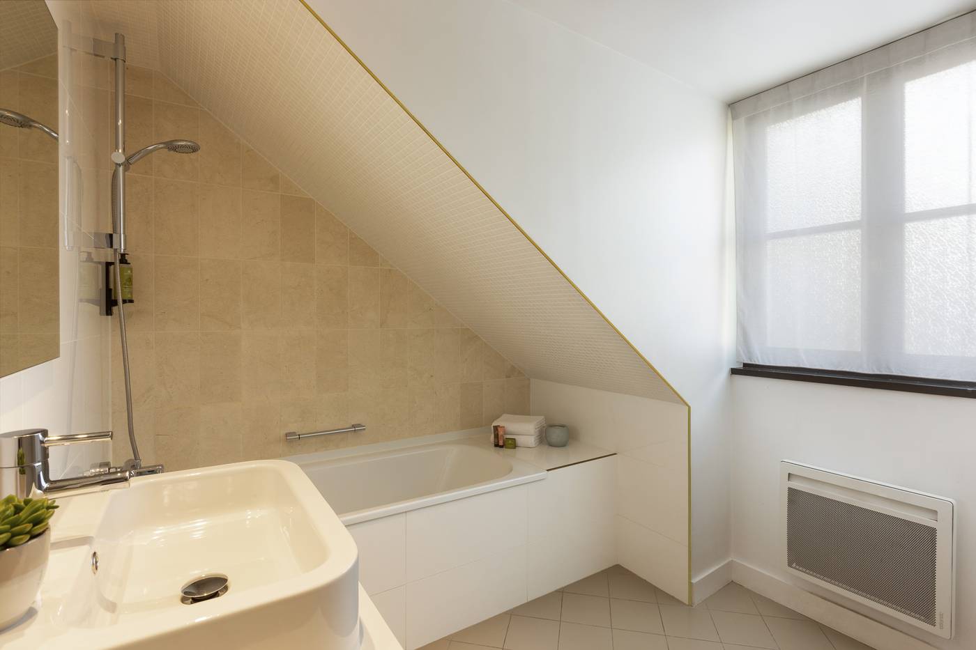 Citadines-Opera-Paris-Room-42