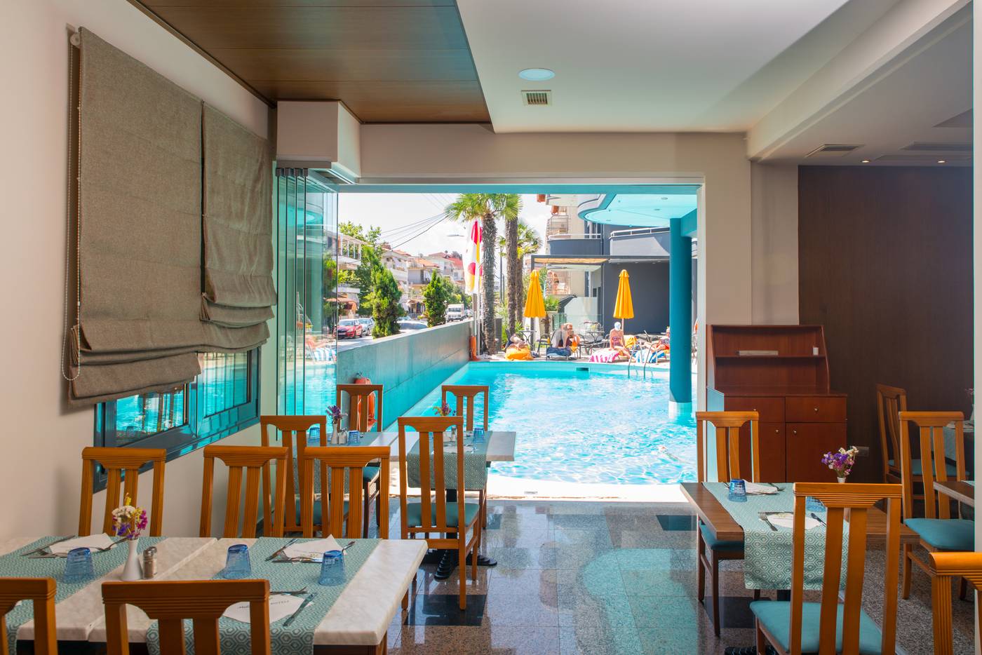 Mediterranean-Resort-Restaurant-46