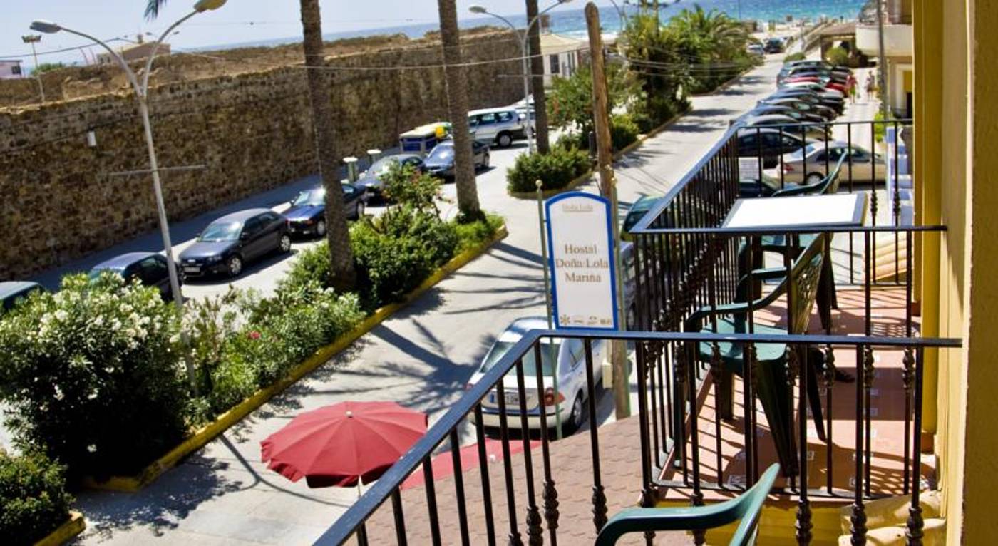 Hotel-Avenida-Playa-Lobby-3