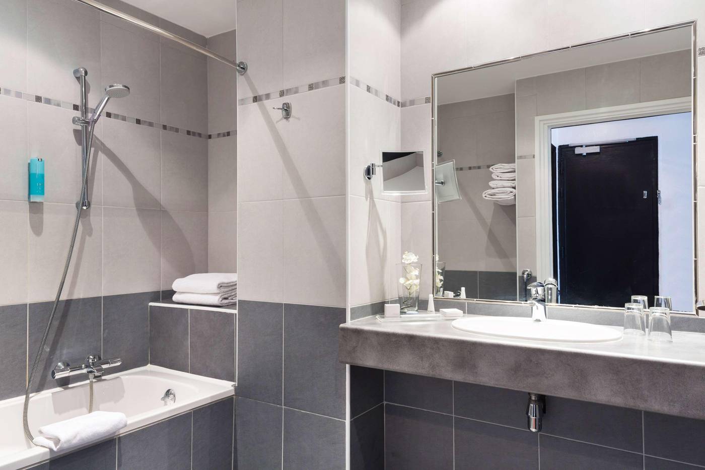 Best-Western-Plus-Massena-Room-58