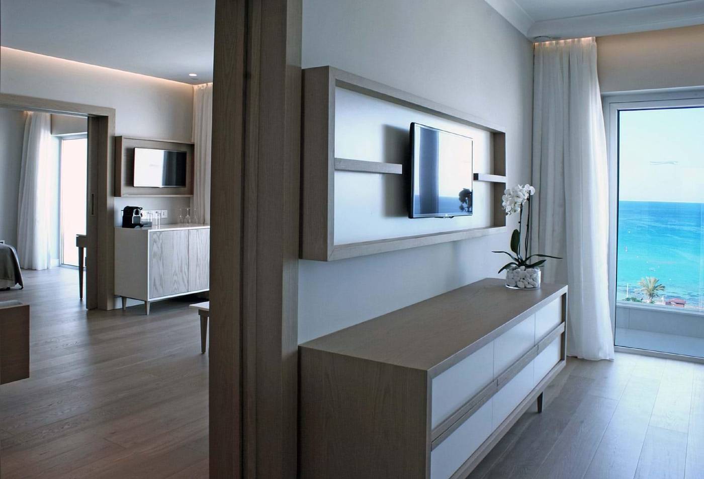 Sunrise-Pearl-Hotel---Spa-Room-24