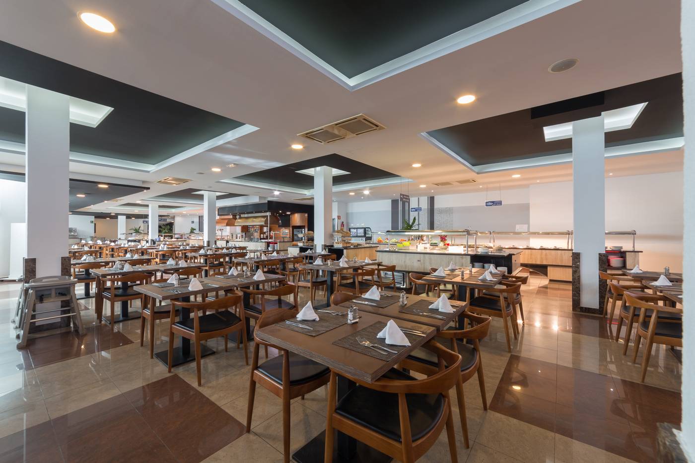 Sandos-Benidorm-Suites-Restaurant-33