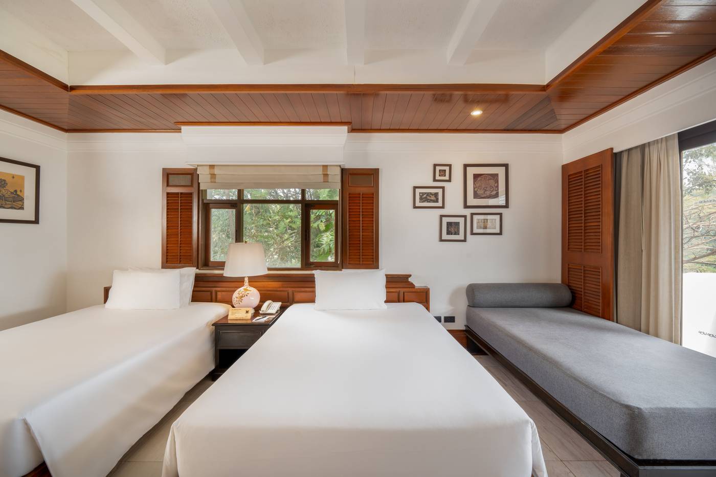 Thavorn-Beach-Village---Spa-Room-53