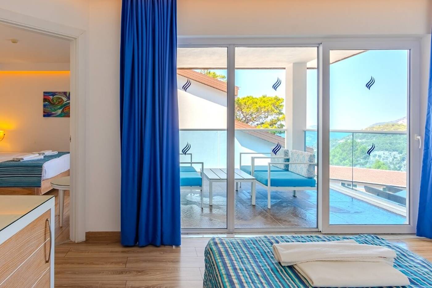 Garcia-Resort---Spa-Room-41