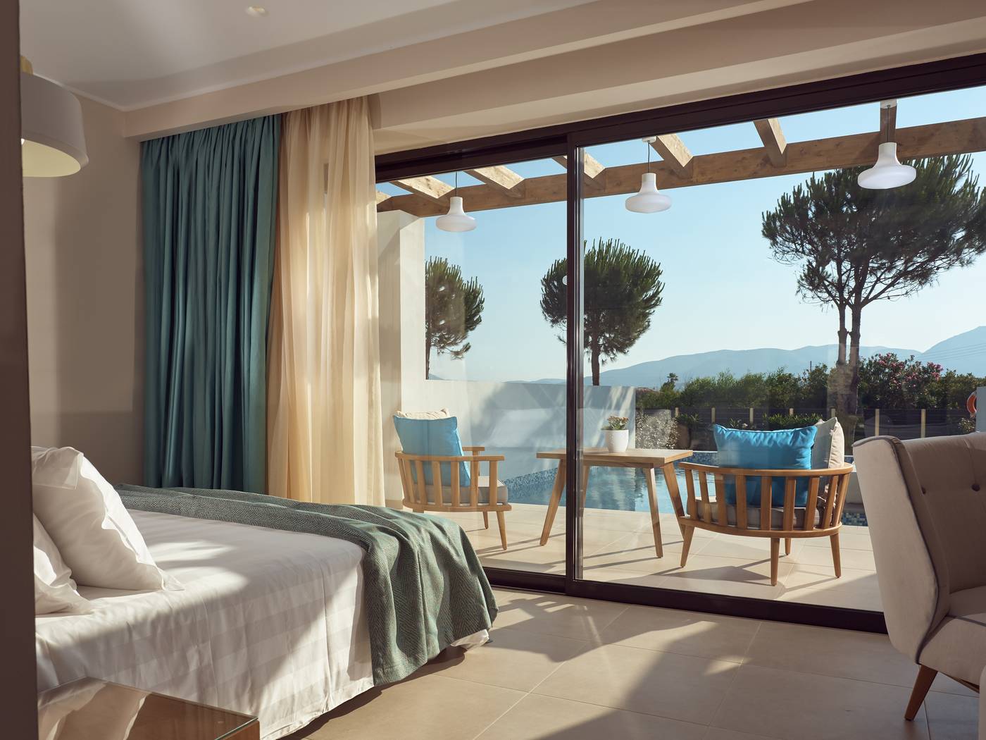 Golden-Sun-Resort---Spa-Room-16