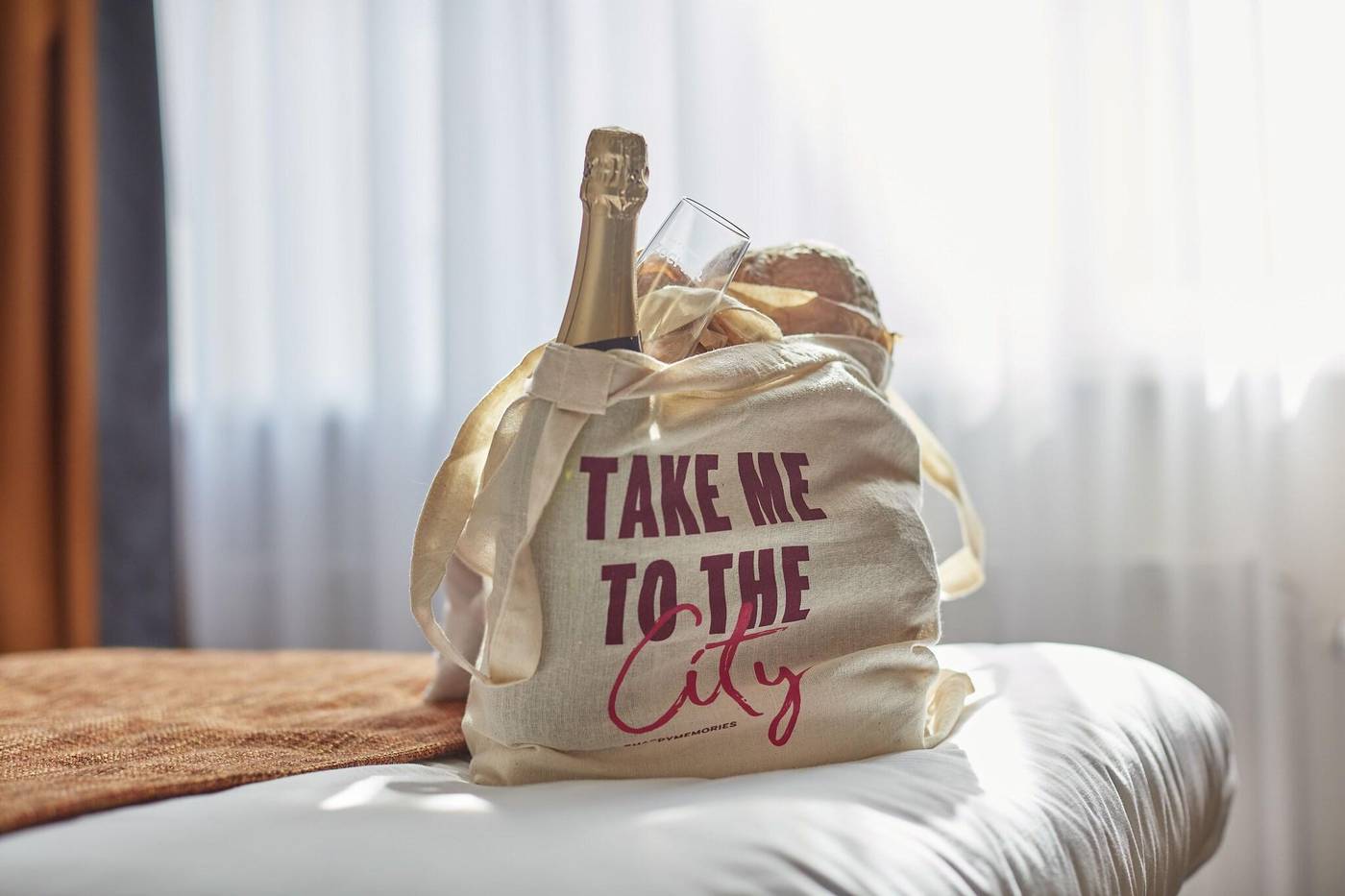 Carlton-Square-Restaurant-16