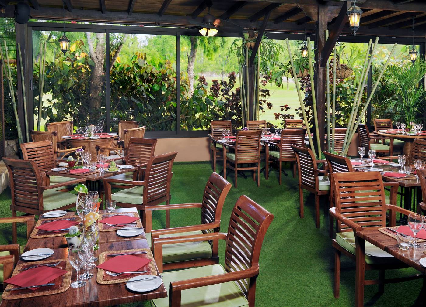 Green Garden Resort and Suites