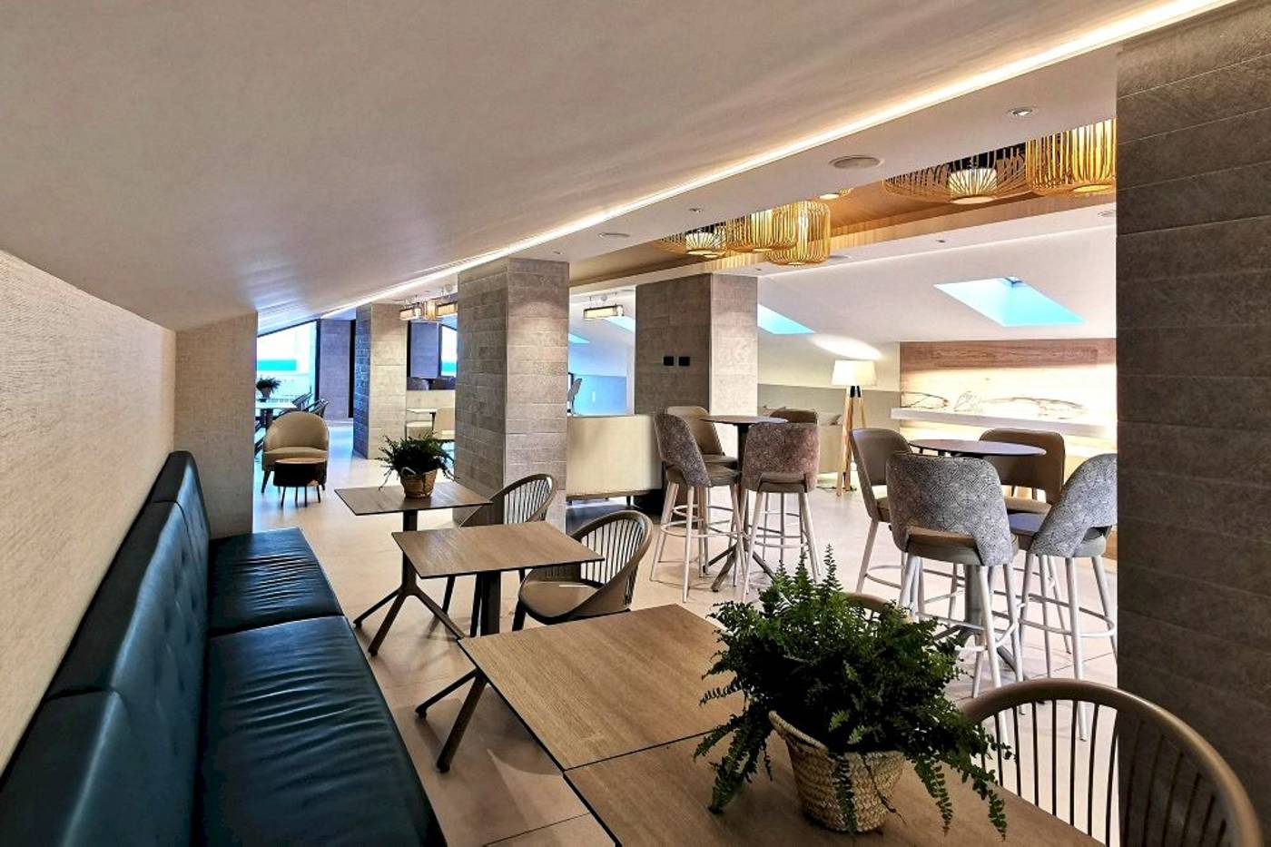 Acuazul-Hotel-Lobby-42