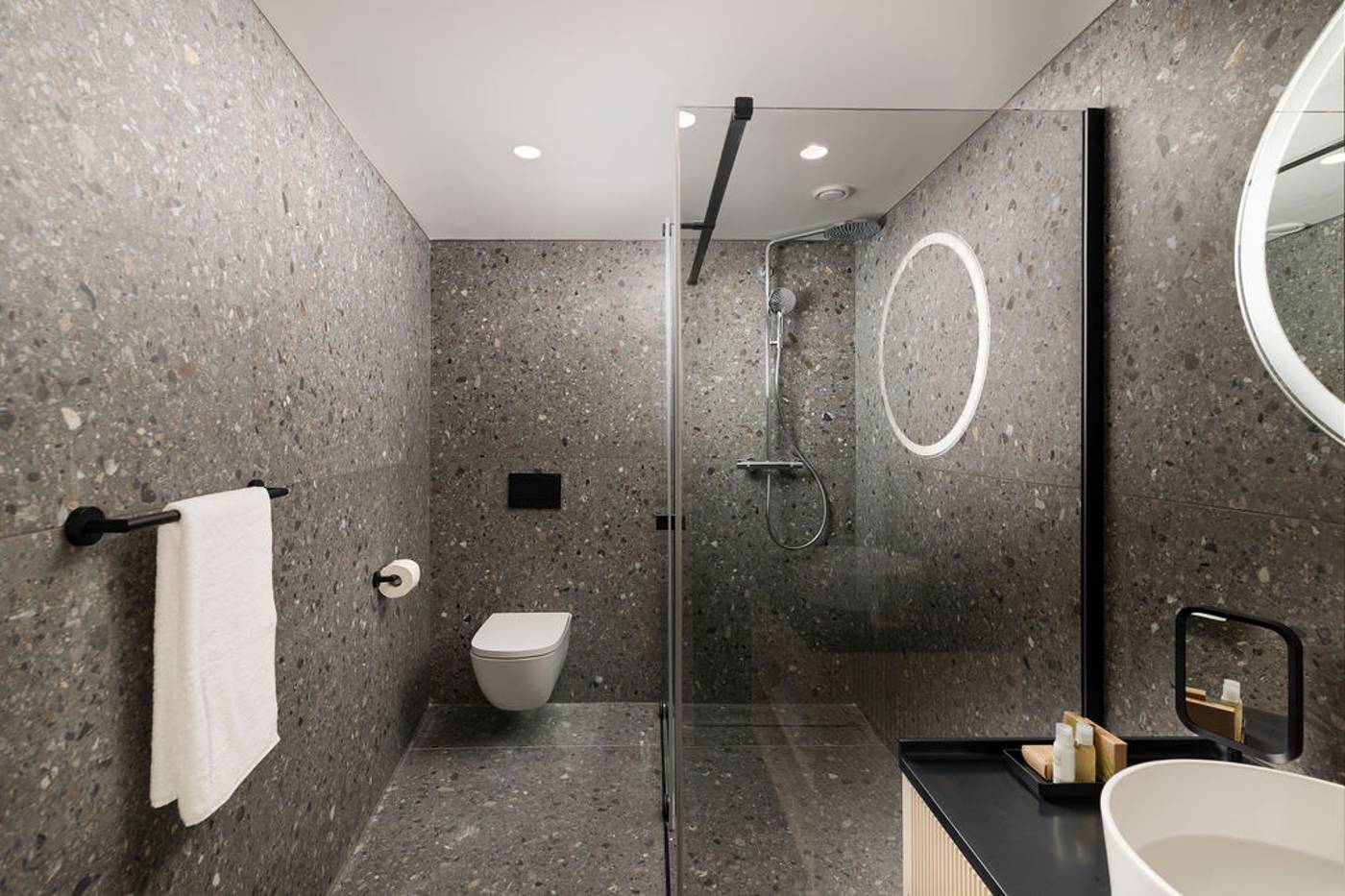 Hotel-Gin-Budapest-Room-25