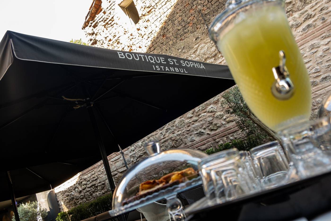 Hotel-Saint-Sophia-Bar-38