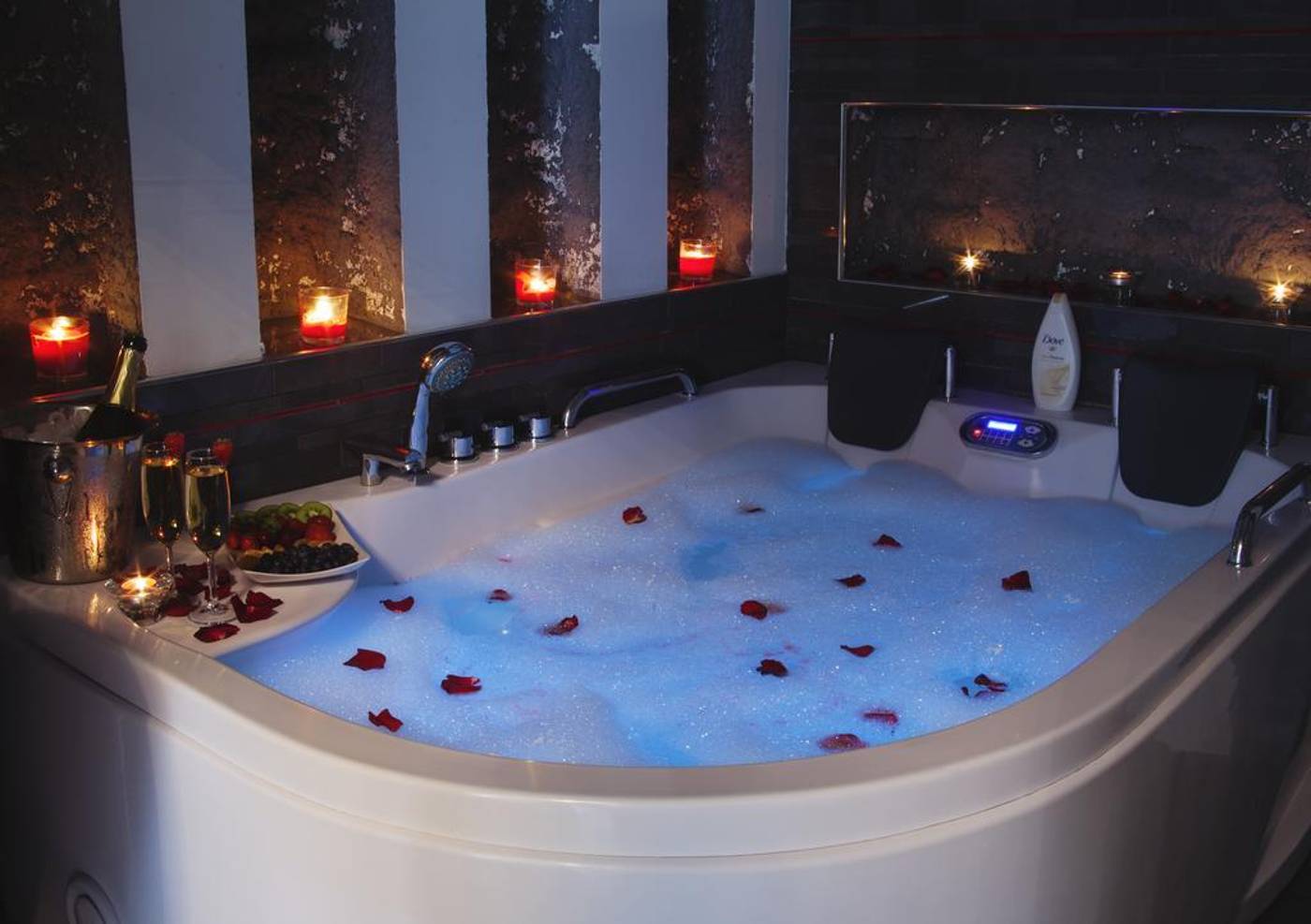 Komorowski-Luxury-Guest-Rooms-Room-24