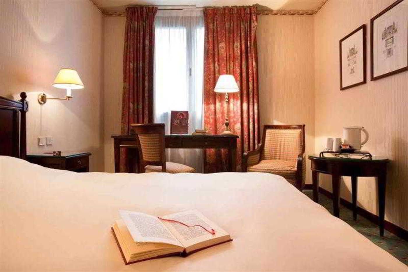 Hôtel Mercure Paris Tour Eiffel Grenelle-France-PARIS-General view-4