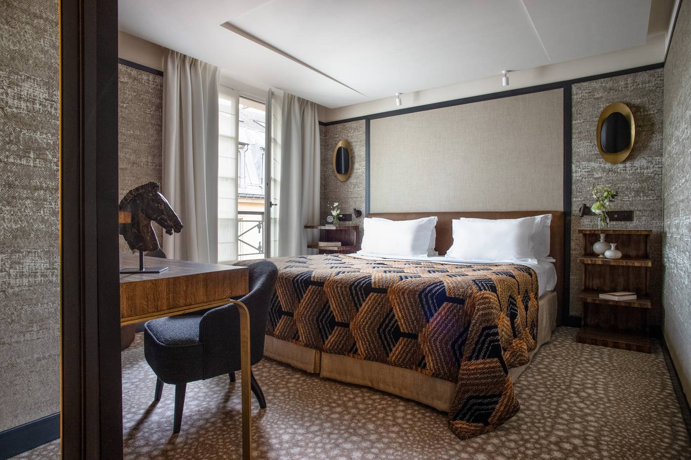 Esprit-Saint-Germain-Room-30