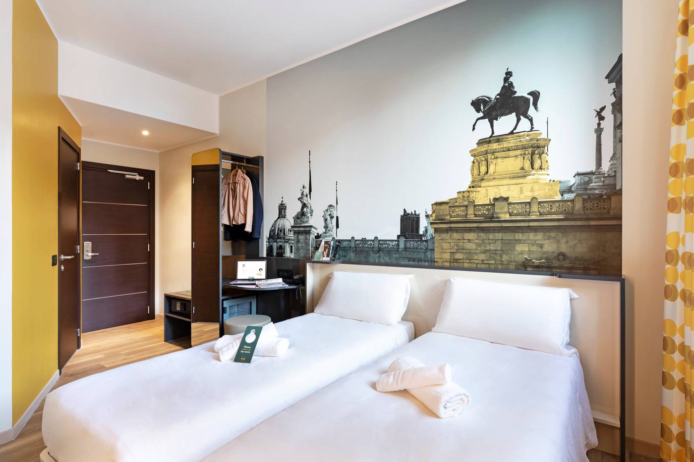 B-b-Hotel-Roma-San-Lorenzo-Termini-Room-21