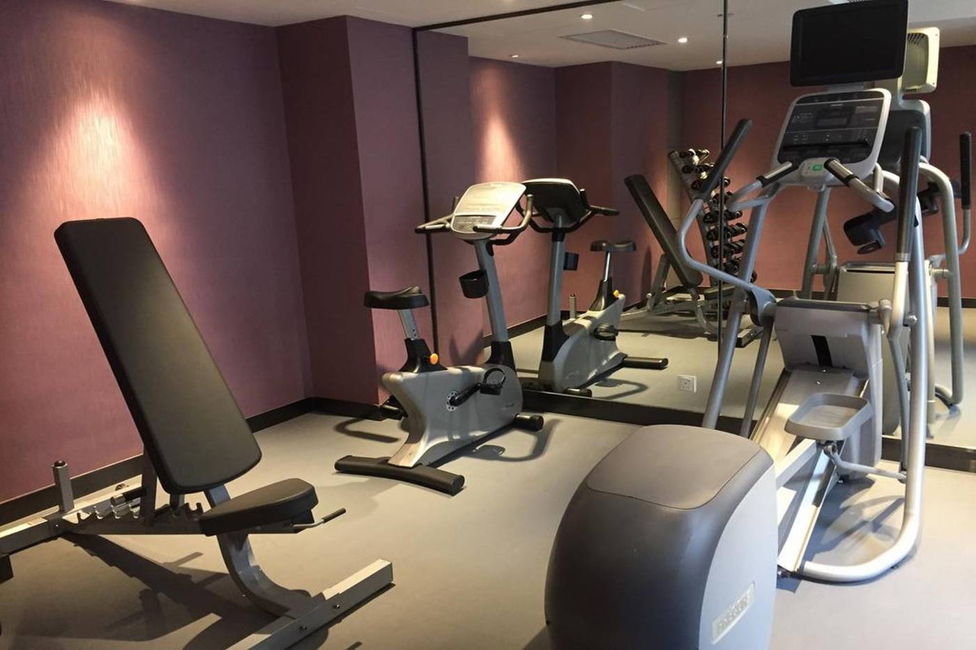 Silka-Tsuen-Wan-Hotel-Sports-and-Entertainment-23