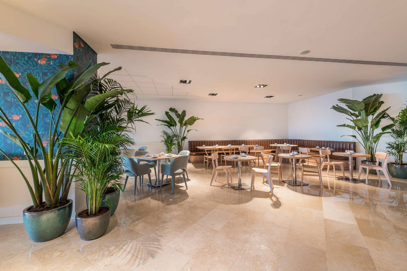 Sesimbra-Oceanfront-Hotel-Restaurant-19